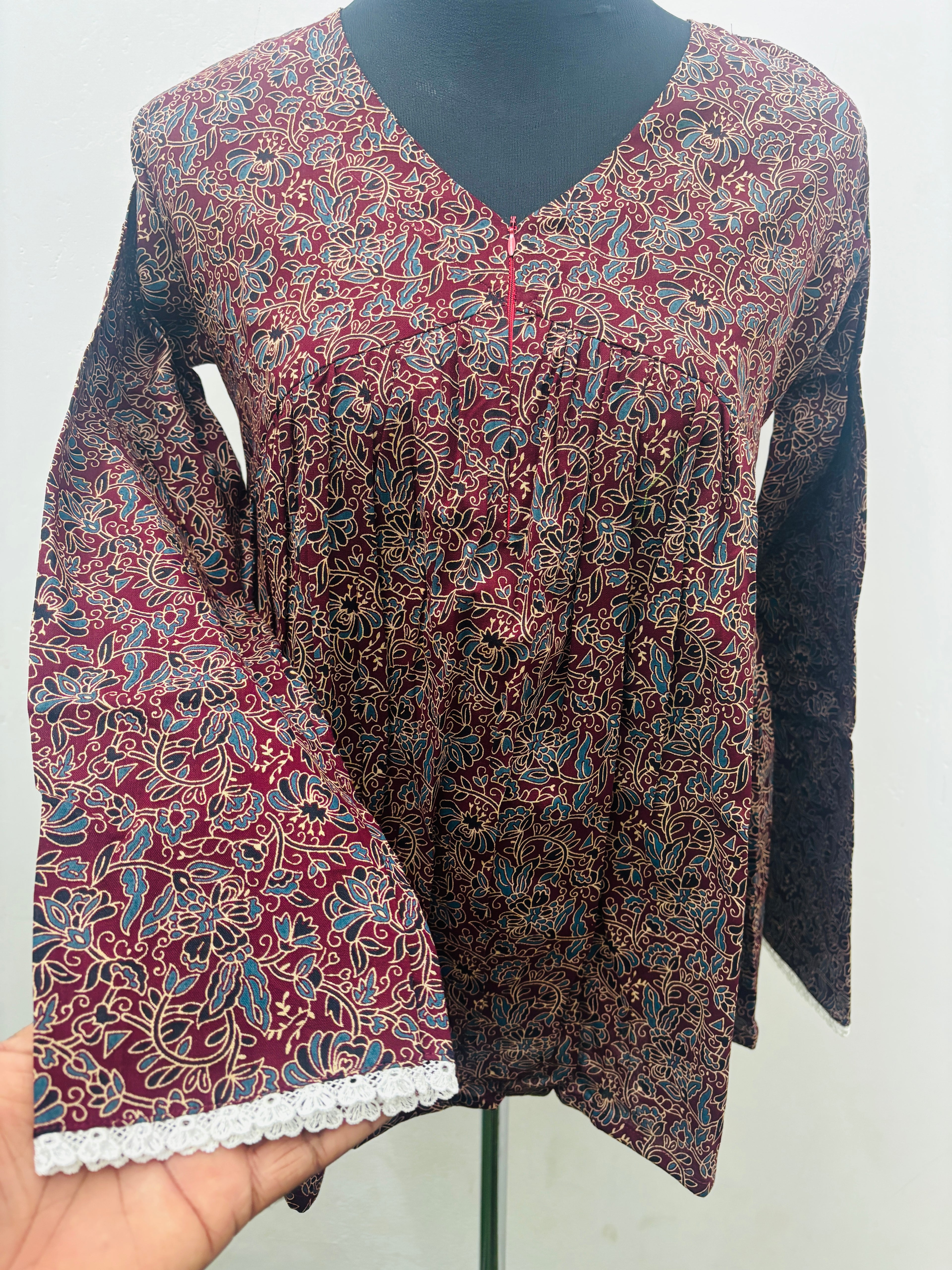Feeding short Kurti