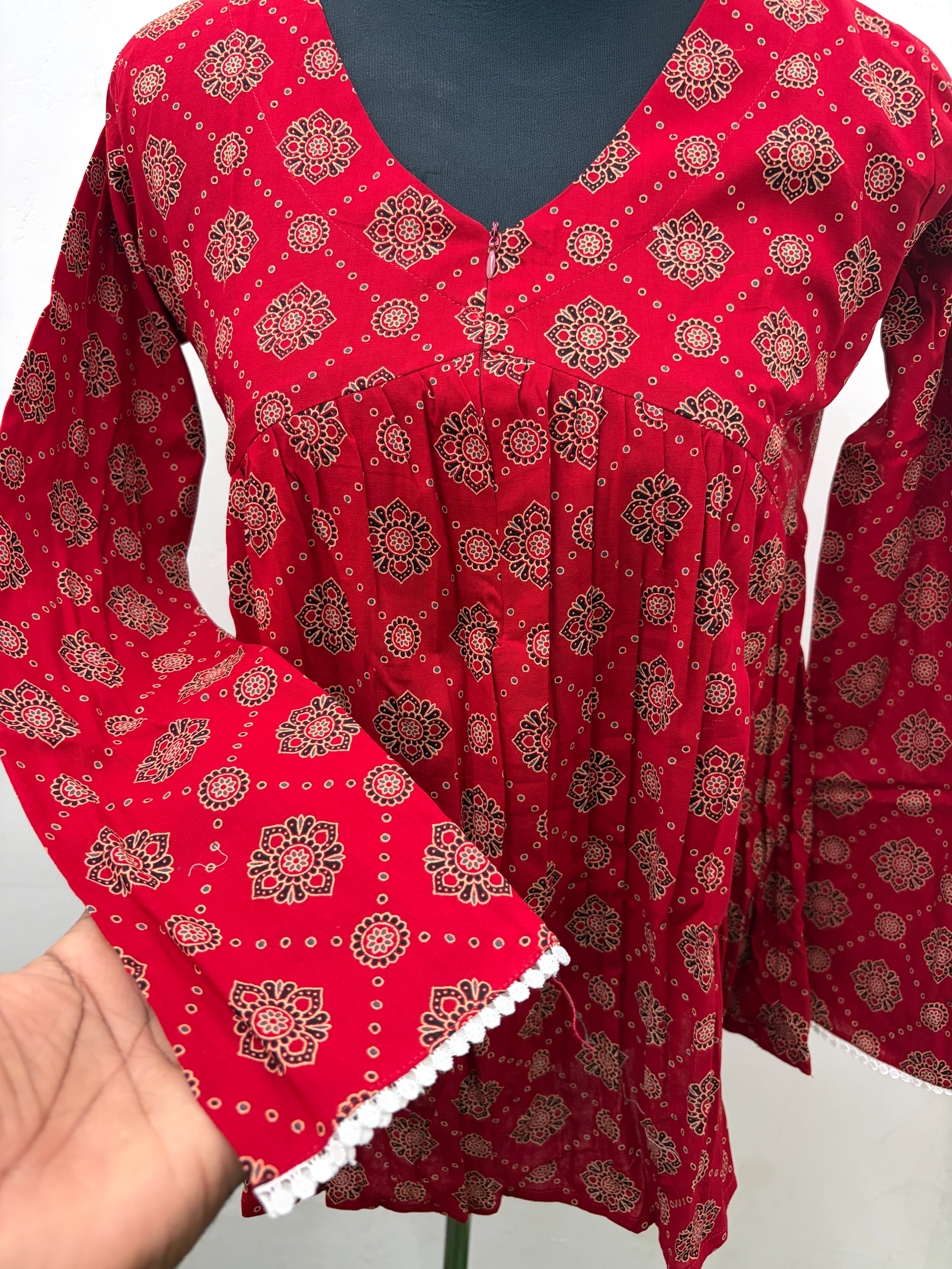 Feeding short Kurti