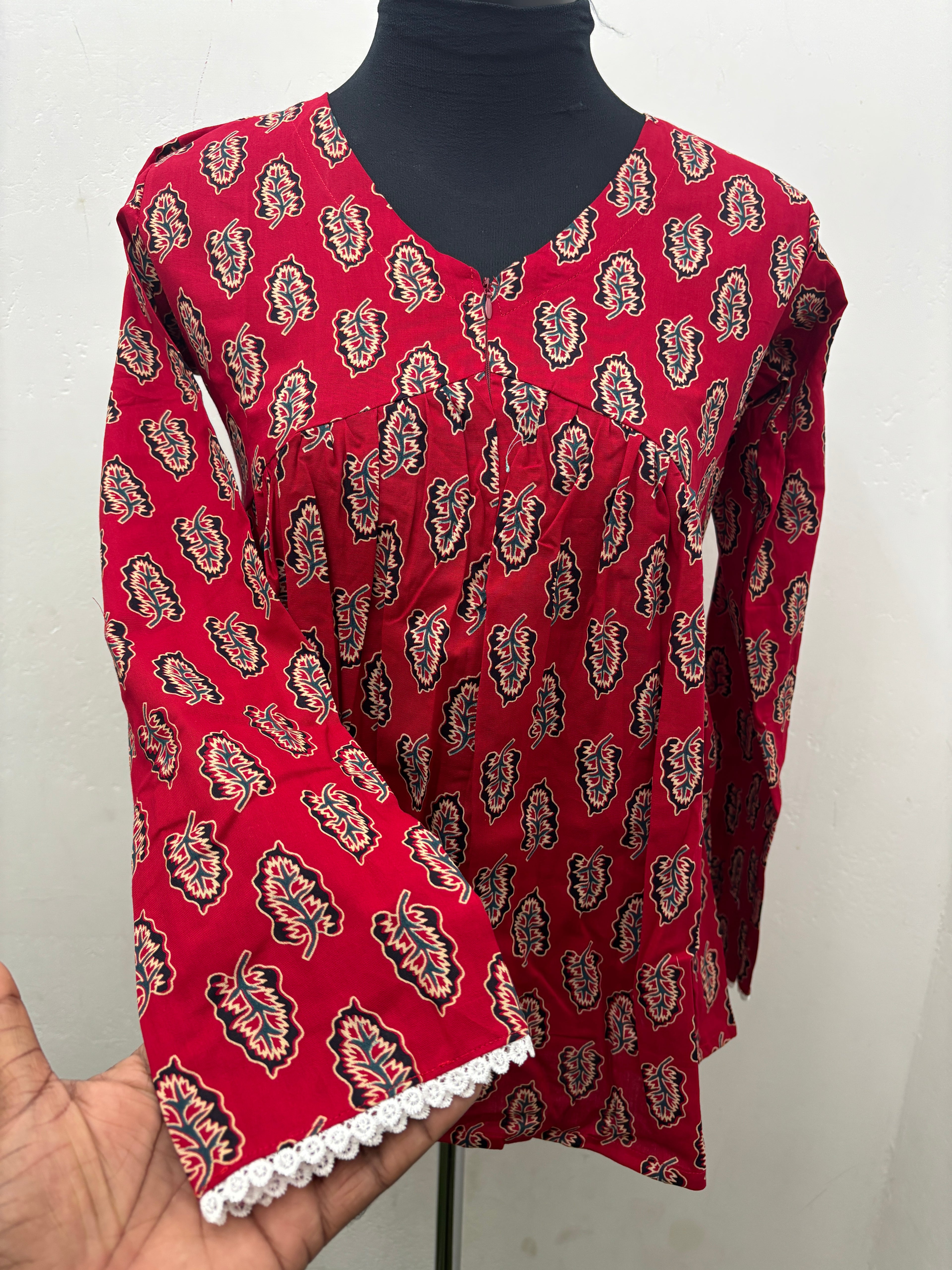 Feeding short Kurti