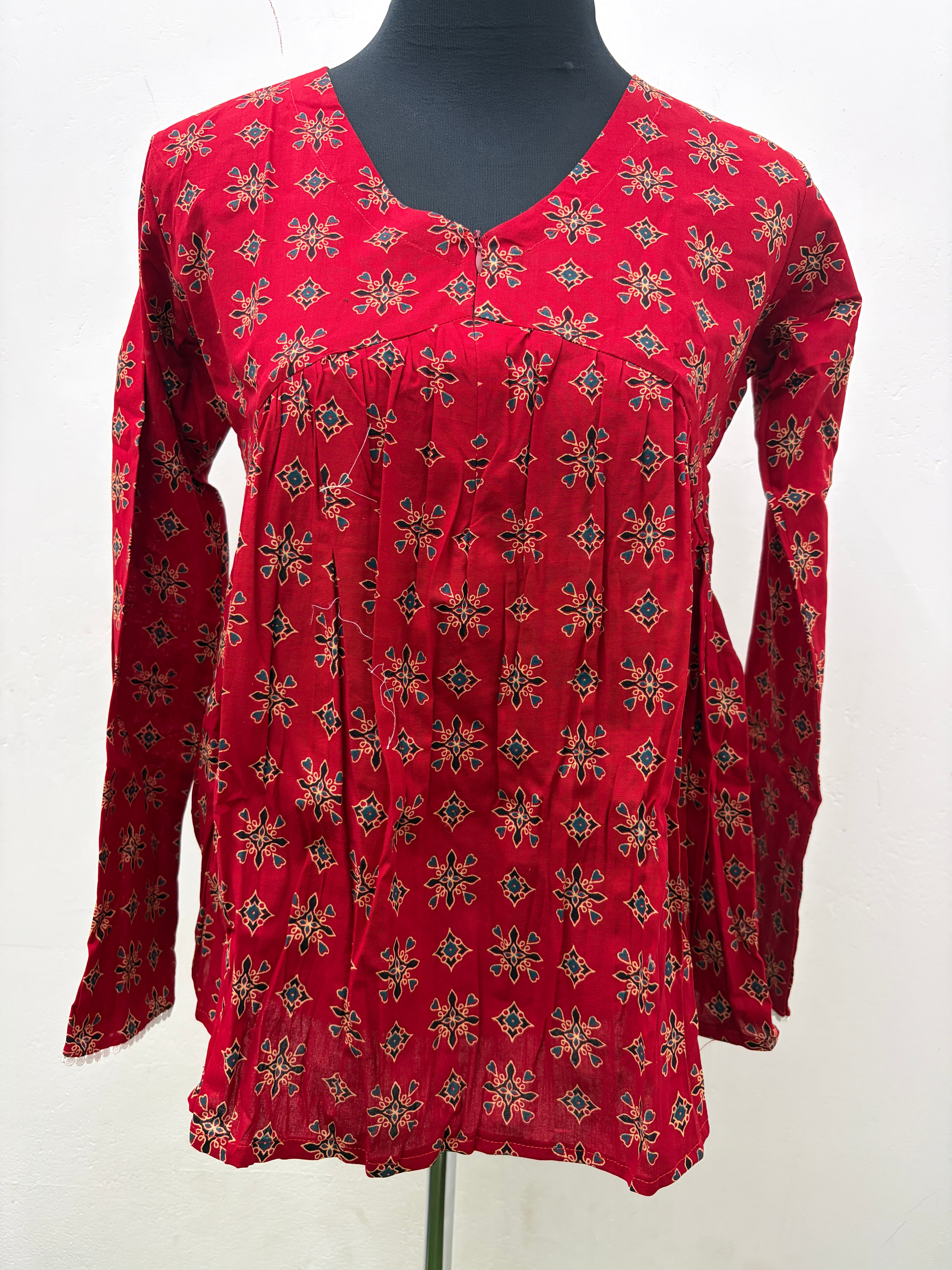 Feeding short Kurti